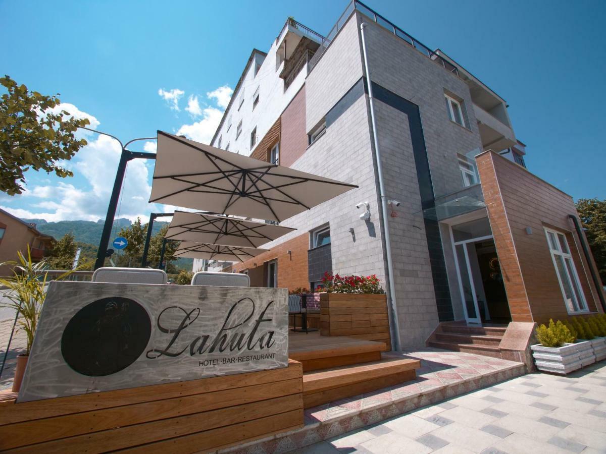 Hotel Lahuta Bajram Curri Exterior photo